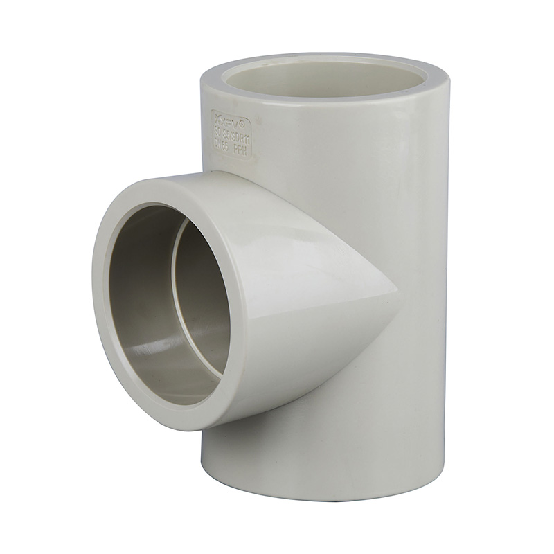 PPH T-kus na privarenie na tupo DN15-400 GB štandard